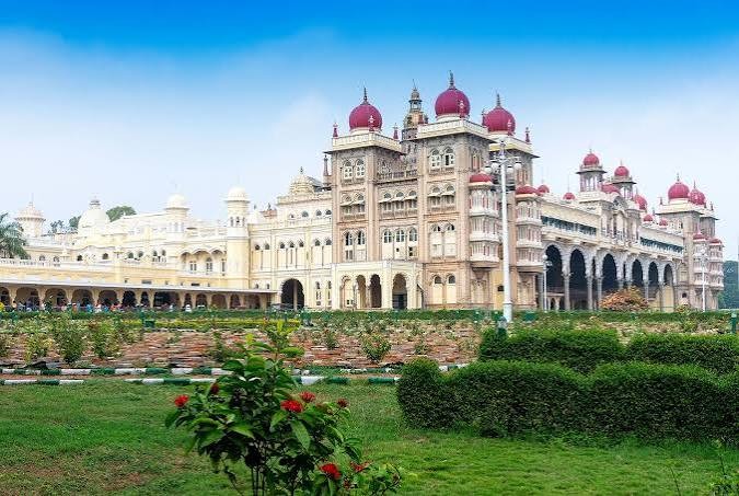 Mysuru Tour Packages – Explore Royal Heritage, Culture, and Scenic Attractions - Image 2
