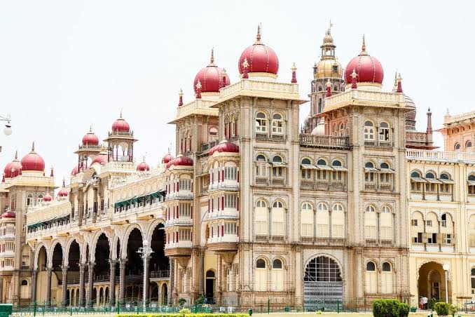 Mysuru Tour Packages – Explore Royal Heritage, Culture, and Scenic Attractions - Image 4